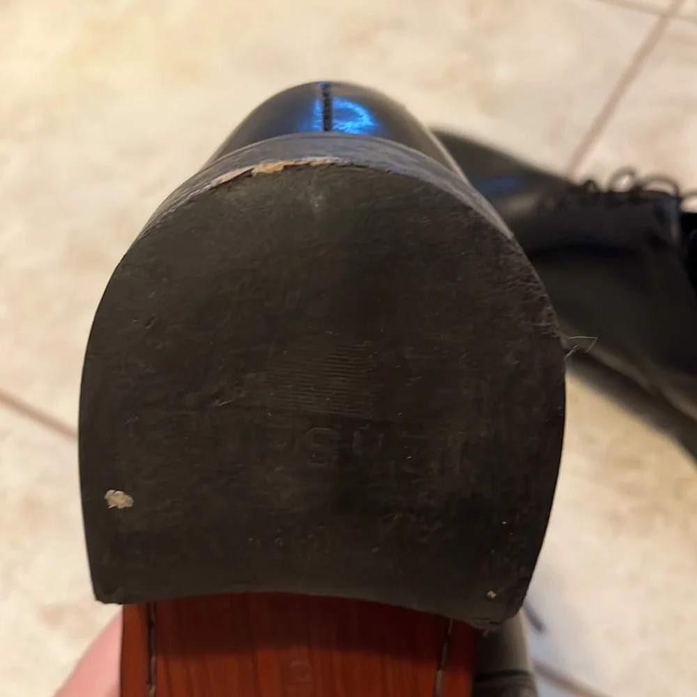 Wingtips - Picture 4 of 8